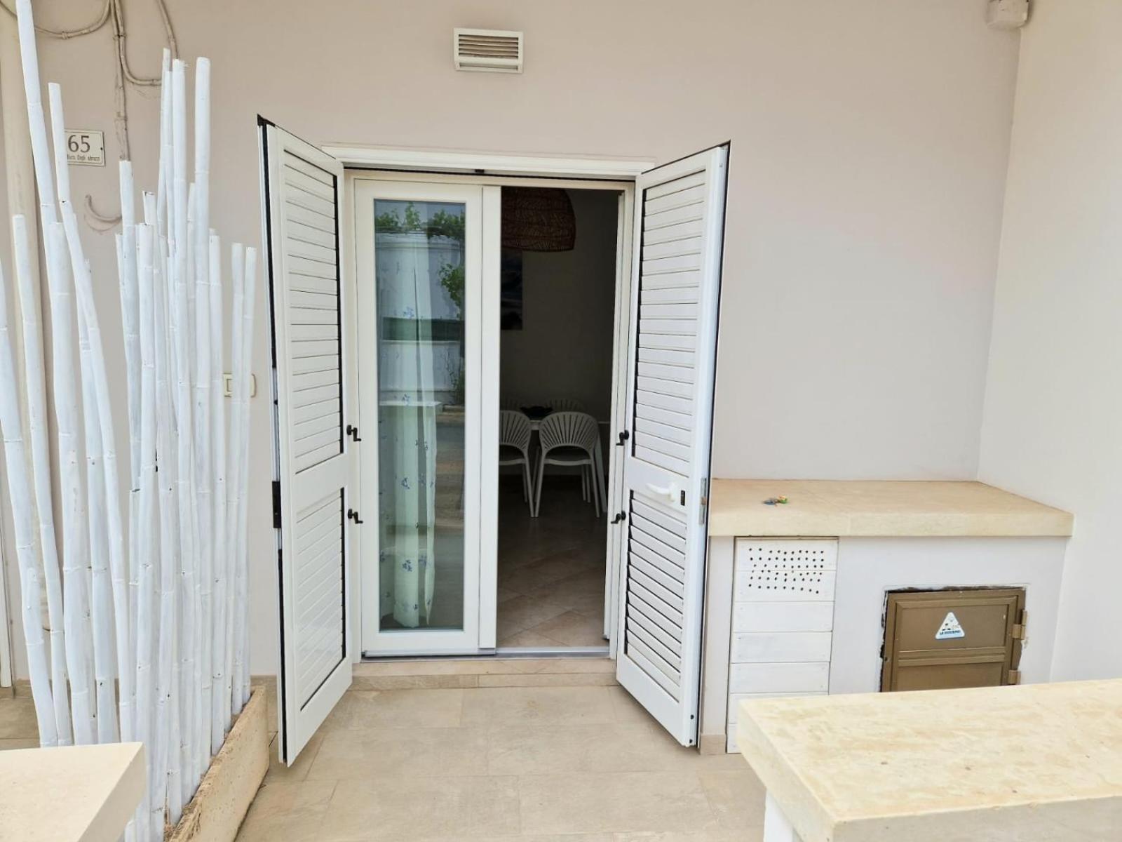 Casa Francesco 80m dal mare cristallino Lido Marini Esterno foto